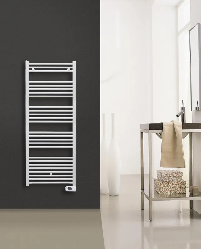 Shop Nu Solar elektrische handdoekradiator 1500x500mm 700 Watt wit RAL9016 BSE050Y01SO01NNN01