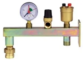 Seizoensaanbieding Solar expansievatconsole Veiligheidsgroep. Compleet. Incl. autom. ontluchter, veiligheidsventiel 3B, manometer 0-4B en vatkoppeling