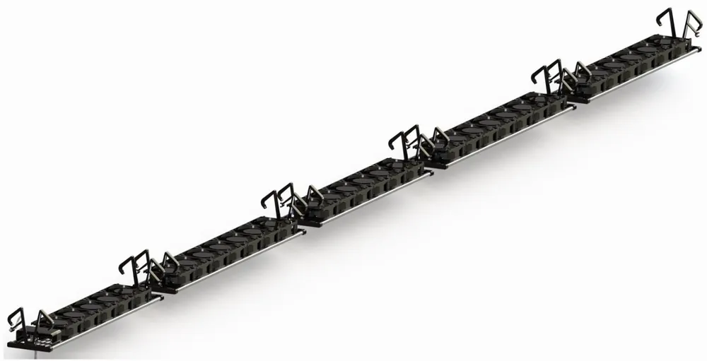 Korting Thermrad QuattroBoost ventilatorset (4 segmenten) voor Thermrad C4, type 22 en 33, lengte 260cm. Incl adapter+kabel 150cm, wit.