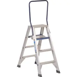 Finale Uitverkoop ASC dubbele trap met beugel 2x4 treden
