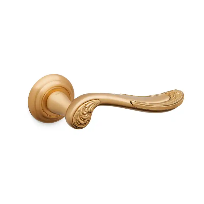 Direct Beschikbaar 1021 Lord deurkruk op rozet, satinmessing/messing gepolijst
