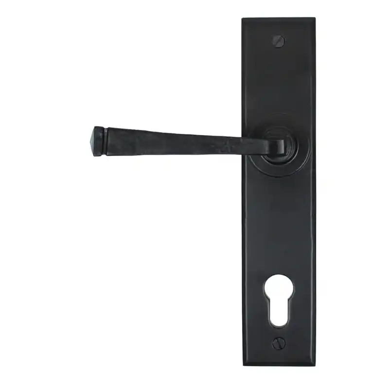 Seizoensaanbieding Wardlo deurkruk op schild 241x48mm PC92 smeedijzer zwart