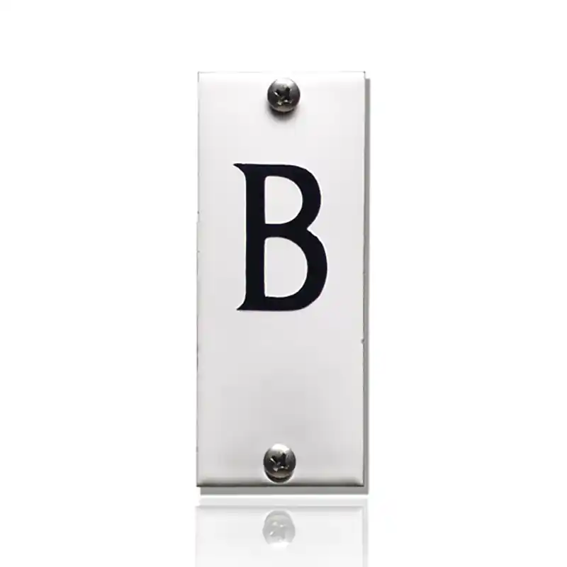 Huisnummer B emaille wit, 40 x 100 mm Op = Op