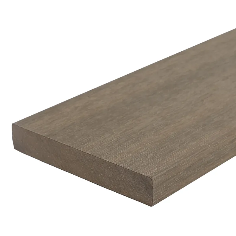 Laatste Versie Composiet Kantplank Lichtgrijs 2.3 x 13.8 x 300 cm