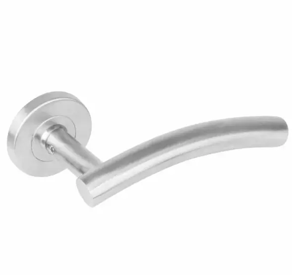 Intersteel enkele deurklink gebogen rechts op rond rozet rvs Fabrieksprijs