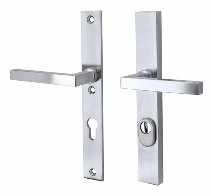 Goedkoop SKG3 PC92 kruk/kruk op smalschild Kare/Bauhaus links + kerntrekbeveiliging mat chroom