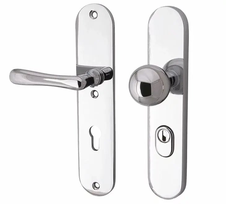 Meest Verkocht SKG3 PC72 knop/kruk op ovaal schild Linea links + kerntrekbeveiliging glans chroom