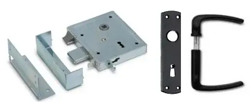 Speciale Aanbieding DX Poortslot met dagschoot en zwart beslag inclusief 2 sleutels