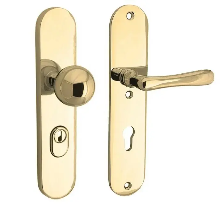 Koop Vandaag SKG3 PC55 knop/kruk op ovaal schild Linea rechts + kerntrekbeveiliging messing gelakt/messing PVD