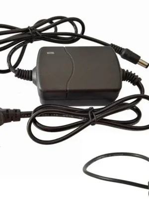 Universele voeding 12 Vdc, 2A incl. aansluitkabel Dagaanbieding