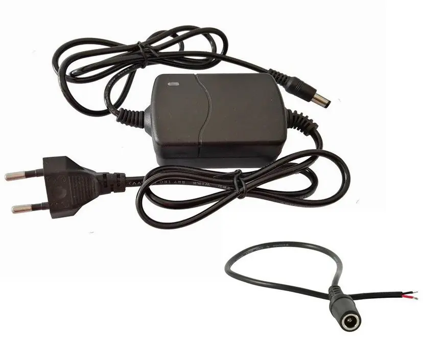 Universele voeding 12 Vdc, 2A incl. aansluitkabel Dagaanbieding