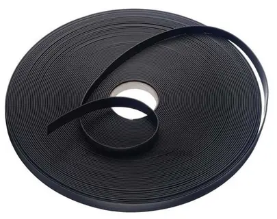 Op = Op LOODSTRIP ZWART 18X2MM ROL 50M